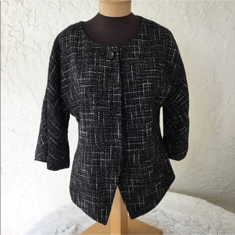East 5th black white gray hidden button blazer Woman’s size Large